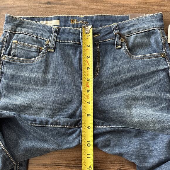 Kut from the Kloth Farrah Baby Bootcut Jeans Womens Sz 4 Mid Rise Medium Wash - Picture 9 of 12